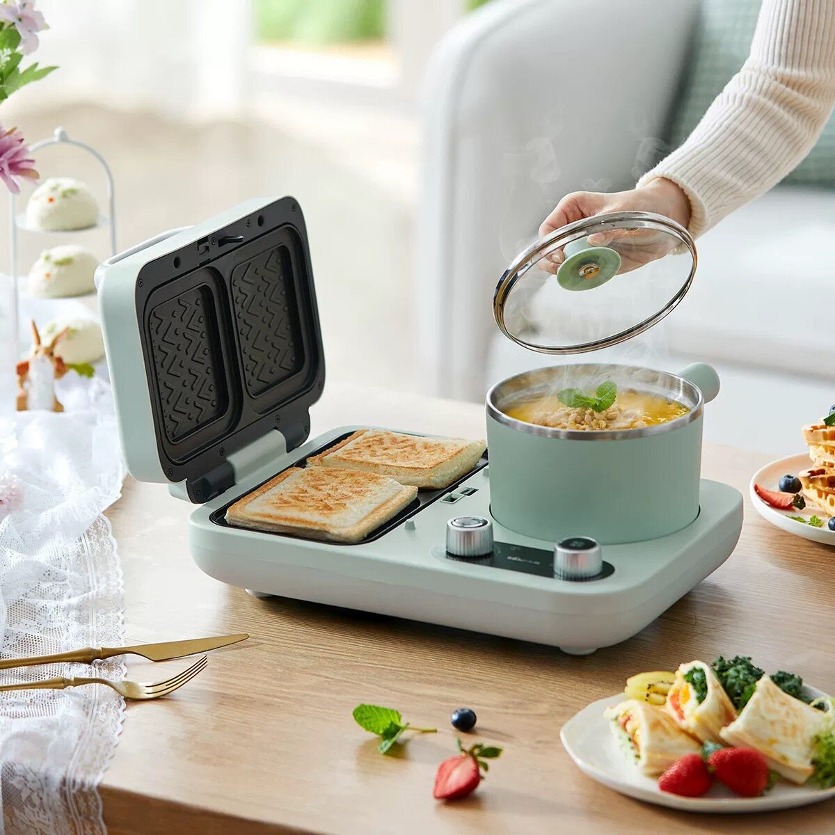 Opiekacz do kanapek, urządzeni – Breakfast Sandwich Press recenzja i cena